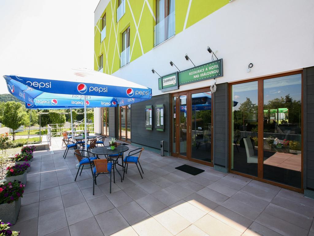 Nad Kralovnou Hotel & Restaurant Praag Buitenkant foto